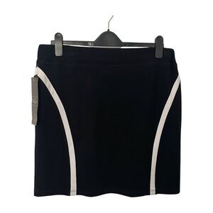 🇨🇦 Valzère Sport Mini Skirt – Black & White Graphic – NWT – XL